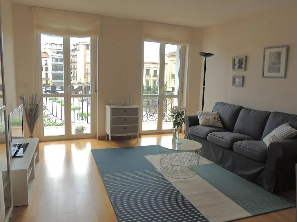 Castillo 27 By Clabao Pampelune Appartement